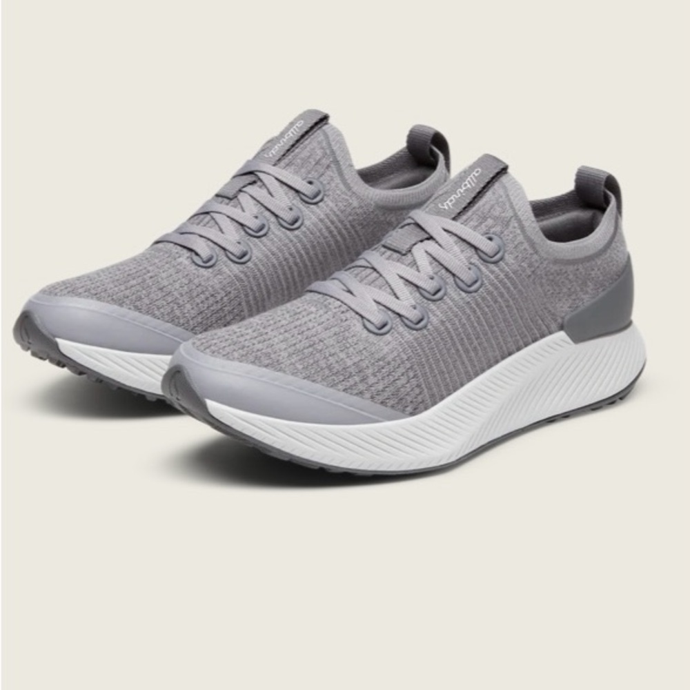 Brand new men’s Allbirds sneakers, size 11. Tree gliders. Current retail $135